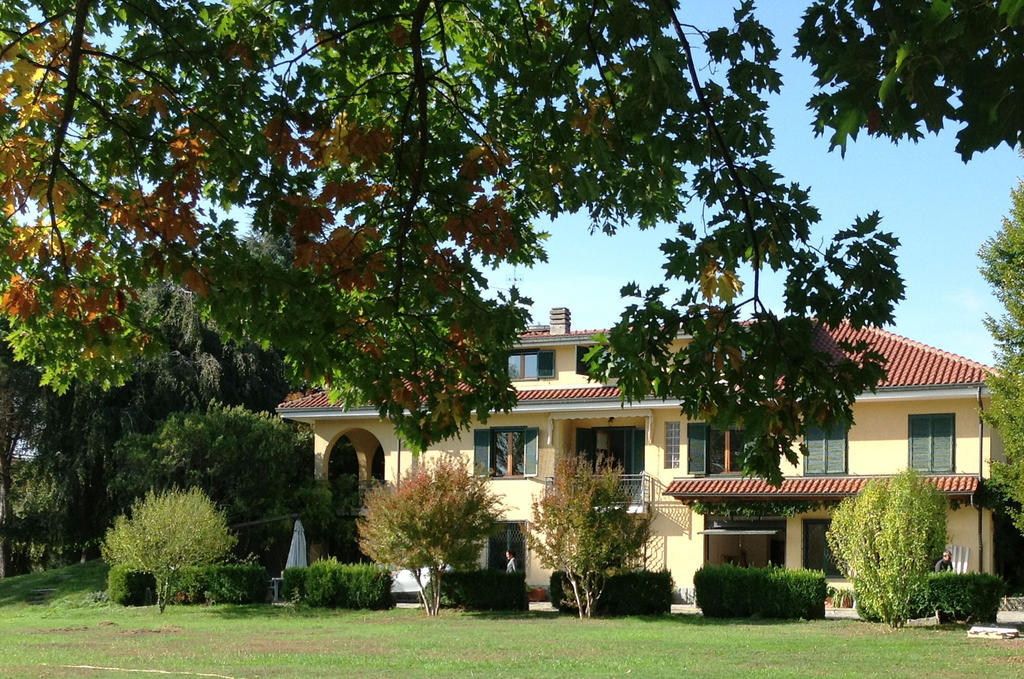 Bed and Breakfast Alla Gazza Ladra Prato Sesia Zewnętrze zdjęcie